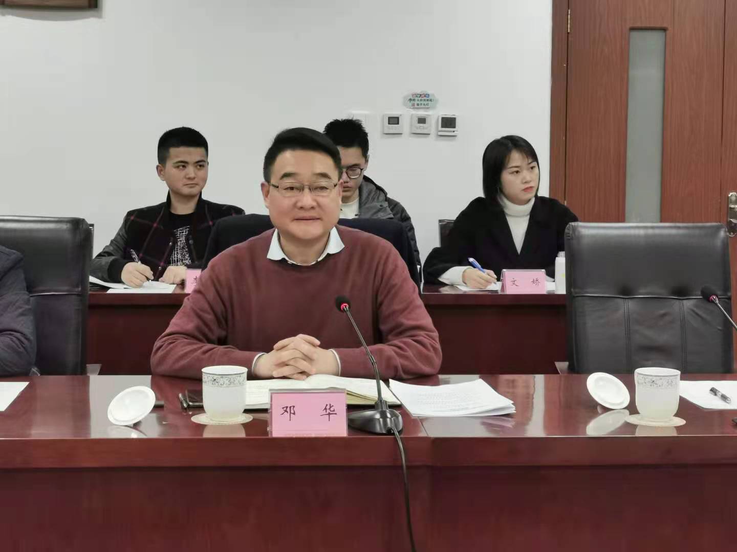 “省、市、縣三級聯(lián)動，多方齊力推動達州苧麻產(chǎn)業(yè)發(fā)展”。